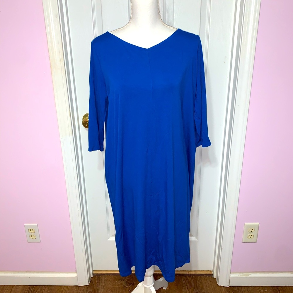 Eileen Fisher 3/4 sleeve dress 💙